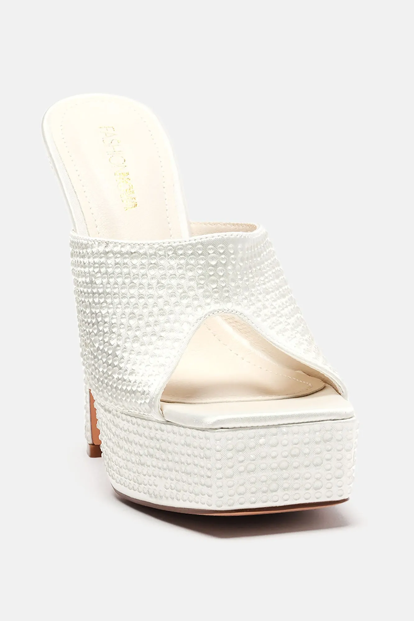 All Eyes On Me Platform Mules - White