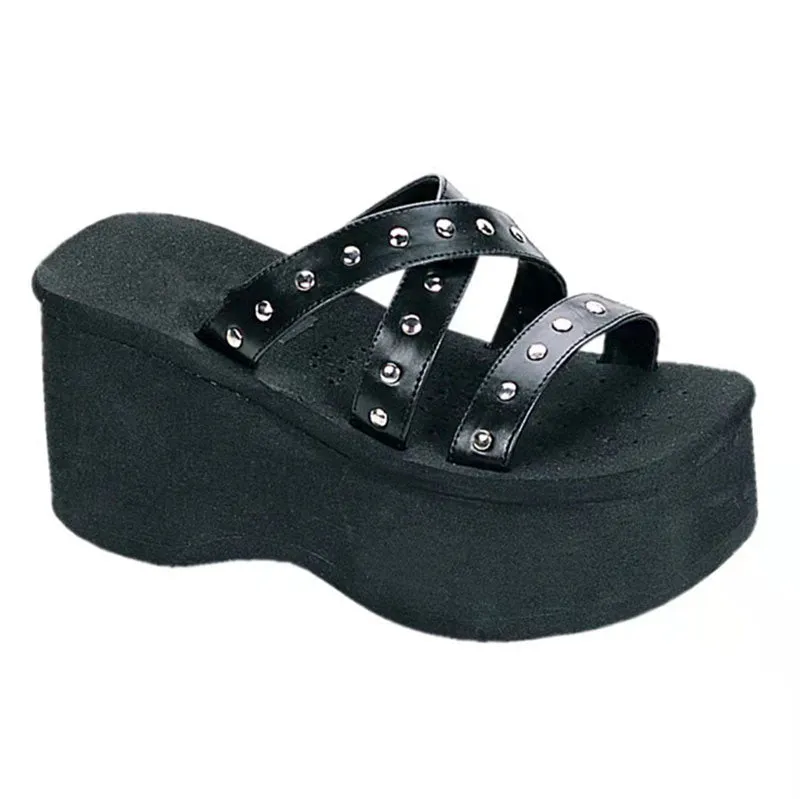 Womens Platform Slippers Summer Rivets Diamond Punk Style Ladies Sandals
